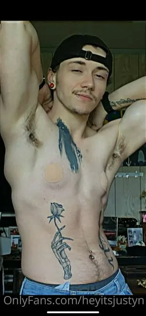 Heyitsjustyn OnlyFans Leaked Free Thumbnail Picture - #CNHvr11ZdX