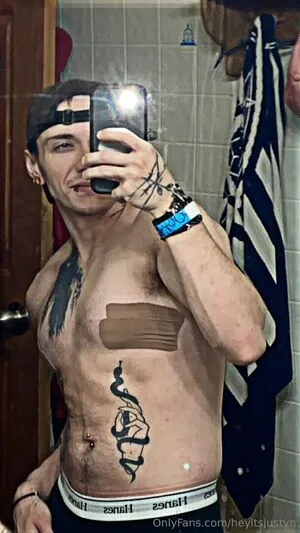 Heyitsjustyn OnlyFans Leaked Free Thumbnail Picture - #gKYTFSZDnw