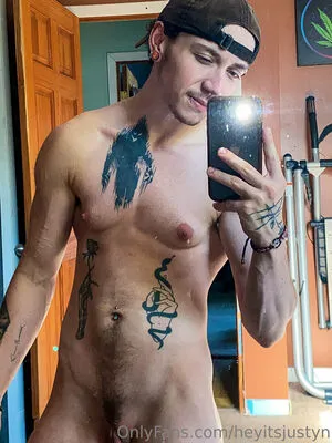 Heyitsjustyn OnlyFans Leaked Free Thumbnail Picture - #wqbSrL67UR