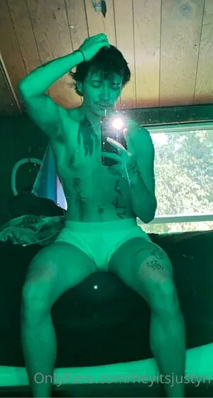 Heyitsjustyn OnlyFans Leaked Free Thumbnail Picture - #yFApK90mZv