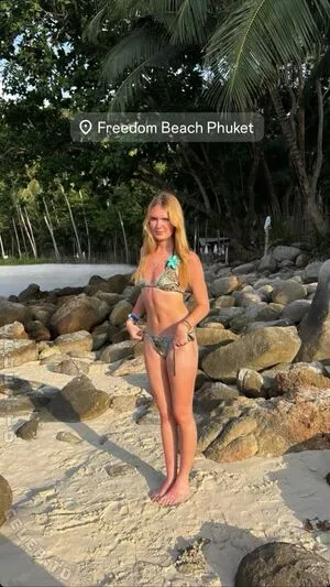 Heylea OnlyFans Leaked Free Thumbnail Picture - #CSerd4ZoHC