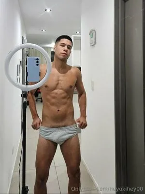 Heyokihey00 OnlyFans Leaked Free Thumbnail Picture - #wXMe0Fh1I6