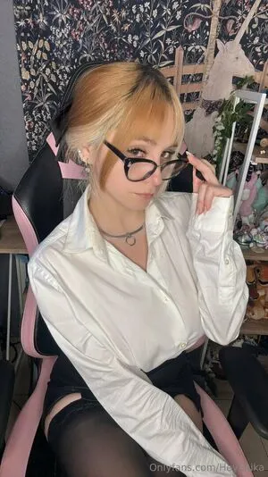 HeyShika OnlyFans Leaked Free Thumbnail Picture - #7SZ7BUHuM6