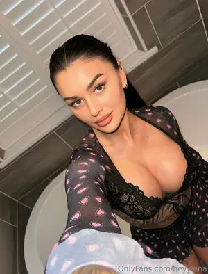 Heyylena OnlyFans Leaked Free Thumbnail Picture - #1DxB7jqFUe