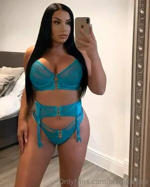 Hhholliefree OnlyFans Leaked Free Thumbnail Picture - #y4QZ39vZKR