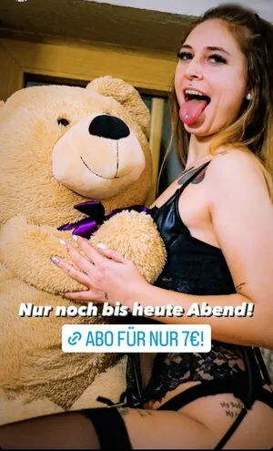 Hi Iam Sara OnlyFans Leaked Free Thumbnail Picture - #3xa7N2h2YE