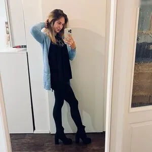 Hi Iam Sara OnlyFans Leaked Free Thumbnail Picture - #5torLl8mzz