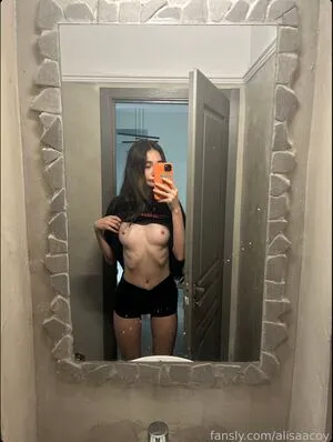 Hialisa OnlyFans Leaked Free Thumbnail Picture - #u9xF7DSz5R