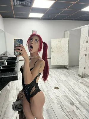 Hifroma OnlyFans Leaked Free Thumbnail Picture - #34GRL4NLCj