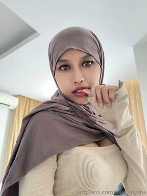 Hijab Aysha OnlyFans Leaked Free Thumbnail Picture - #qPIJj6fguT