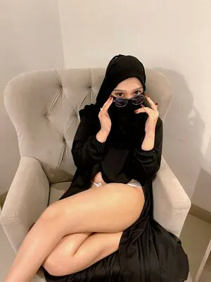 Hijab Camilla OnlyFans Leaked Free Thumbnail Picture - #E8j5MXv5C3
