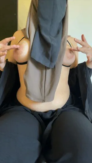 Hijab Camilla OnlyFans Leaked Free Thumbnail Picture - #cJ3y2AEx2s