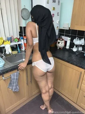 Hijab Queen Free OnlyFans Leaked Free Thumbnail Picture - #R0HJKIukhV