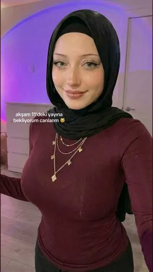 Hijab OnlyFans Leaked Free Thumbnail Picture - #JGLMk5NzYP