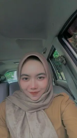 Hijab OnlyFans Leaked Free Thumbnail Picture - #X1VHJw9Afa