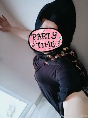 Hijabfree OnlyFans Leaked Free Thumbnail Picture - #06i5S2jmJF