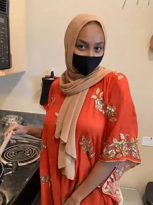 HijabiBambi OnlyFans Leaked Free Thumbnail Picture - #qOeIVRklbr