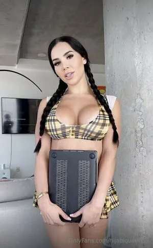 Hijabiqueen69 OnlyFans Leaked Free Thumbnail Picture - #ub4i0zMapr