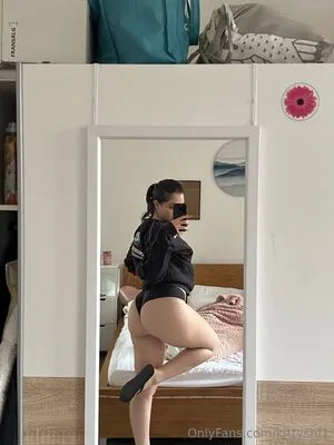 Hilal Fener Kittyshf1 OnlyFans Leaked Free Thumbnail Picture - #T6Ly7bOoPY