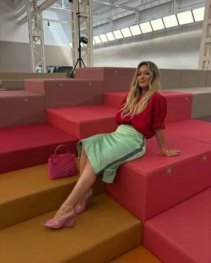 Hilary Duff OnlyFans Leaked Free Thumbnail Picture - #G0PnwOnCAx