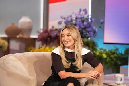 Hilary Duff OnlyFans Leaked Free Thumbnail Picture - #JbEyDhdd93