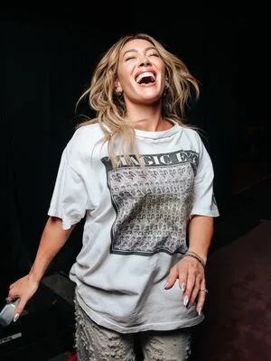 Hilary Duff OnlyFans Leaked Free Thumbnail Picture - #P1QaKmXM3z