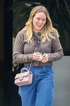 Hilary Duff OnlyFans Leaked Free Thumbnail Picture - #mhdYhEwN20
