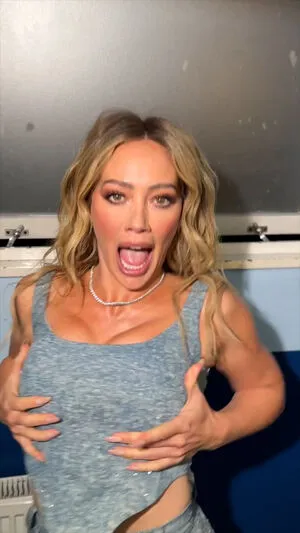 Hilary Duff OnlyFans Leaked Free Thumbnail Picture - #v1CXyip78x