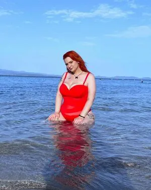 Hilary Ilariaa OnlyFans Leaked Free Thumbnail Picture - #k45x6My7XL