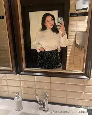 Hilda Schmidt OnlyFans Leaked Free Thumbnail Picture - #45j0Bb8c4k