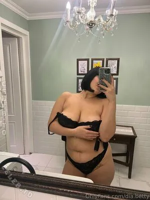 Hilda Schmidt OnlyFans Leaked Free Thumbnail Picture - #UJAUUUI8az