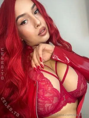 Hilda Schmidt OnlyFans Leaked Free Thumbnail Picture - #xxIbOxSaPG