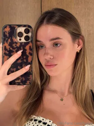 Hiley Gr1ce OnlyFans Leaked Free Thumbnail Picture - #yfVTb6M8hA