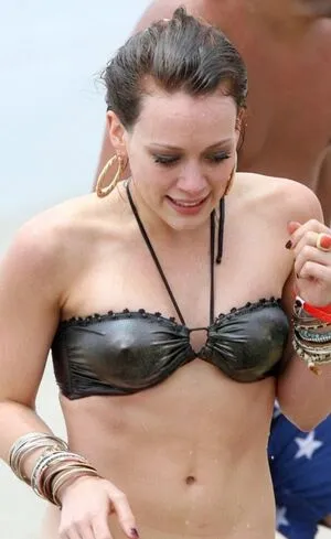 Hillary Duff OnlyFans Leaked Free Thumbnail Picture - #Fhb7GcJ26J