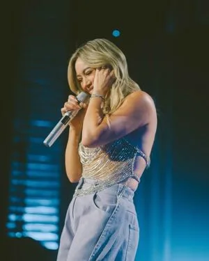 Hillary Duff OnlyFans Leaked Free Thumbnail Picture - #b5Q3ynRnYf