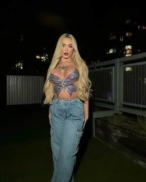 Hillary OnlyFans Leaked Free Thumbnail Picture - #M4rEePtwJL