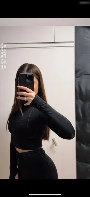 Hilo Oez OnlyFans Leaked Free Thumbnail Picture - #xppXHprMGz