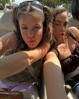 Hinds OnlyFans Leaked Free Thumbnail Picture - #4lLqs6HVbD