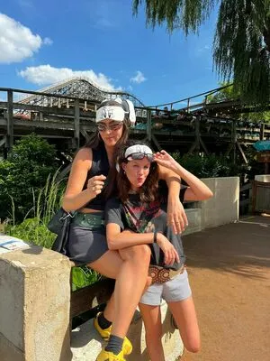 Hinds OnlyFans Leaked Free Thumbnail Picture - #ZBxZgfi2c1