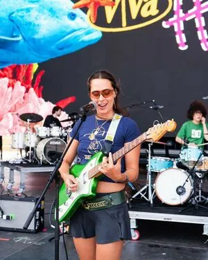 Hinds OnlyFans Leaked Free Thumbnail Picture - #fK392bbUTF