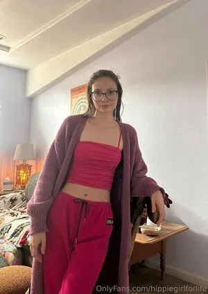 Hippiegirlforlife OnlyFans Leaked Free Thumbnail Picture - #eT4TaSPnev