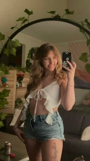 Hiraethrl OnlyFans Leaked Free Thumbnail Picture - #5vK3AOsfzh