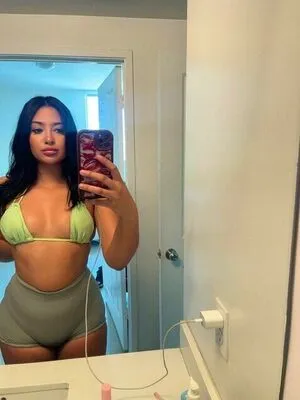 Hispanic OnlyFans Leaked Free Thumbnail Picture - #4xfzxque4z