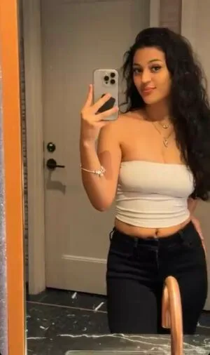 Hispanic OnlyFans Leaked Free Thumbnail Picture - #BjiieNP2rj
