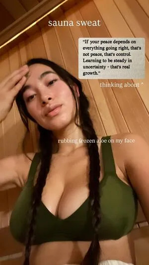 Hitomi Mochizuki OnlyFans Leaked Free Thumbnail Picture - #2dgvLH2j6V