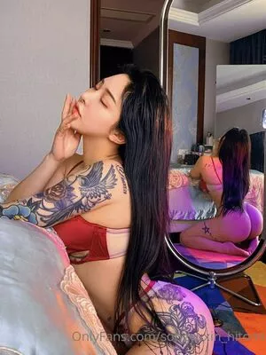 Hitomi Songyuxin OnlyFans Leaked Free Thumbnail Picture - #08lMHqU2Xp