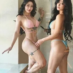 Hitomi Songyuxin OnlyFans Leaked Free Thumbnail Picture - #0CF1mHq4Qm