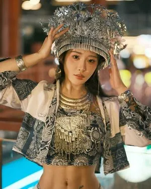 Hitomi Songyuxin OnlyFans Leaked Free Thumbnail Picture - #2JKqVP20X7