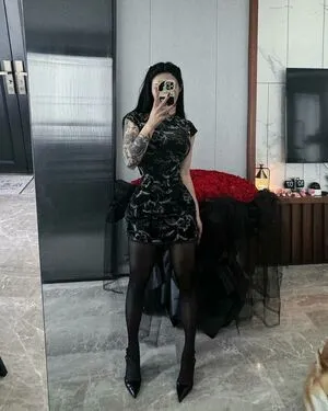 Hitomi Songyuxin OnlyFans Leaked Free Thumbnail Picture - #71EIzCKRu9
