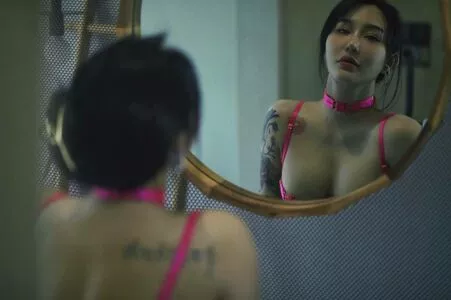 Hitomi Songyuxin OnlyFans Leaked Free Thumbnail Picture - #Anxr0iq3IV